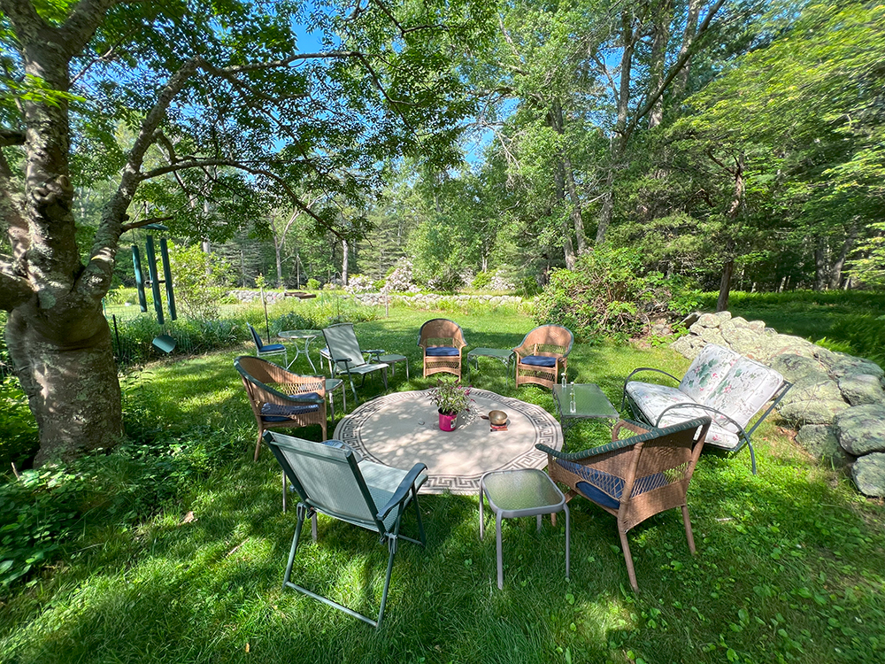 Outdoor Meeting Space